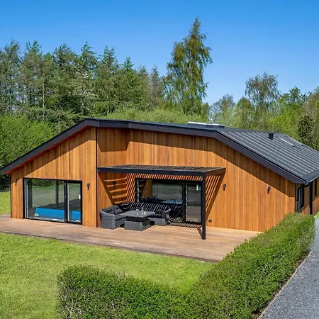 Beautiful In With Kitchen *