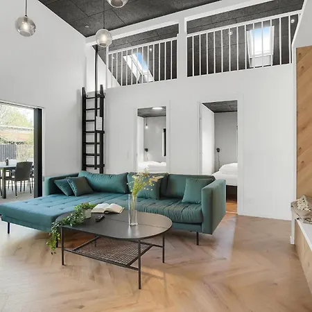 Holiday home Beautiful In With Kitchen